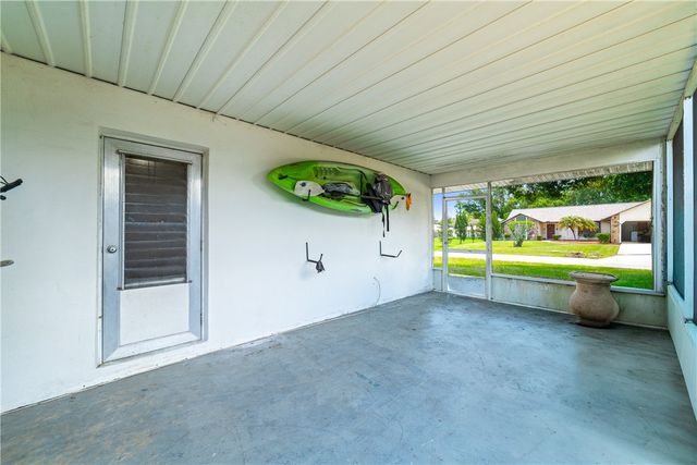 542 Saunders Street, Sebastian, FL 32958