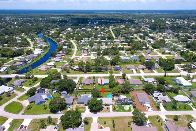 542 Saunders Street, Sebastian, FL 32958
