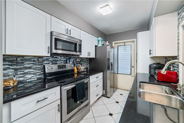 542 Saunders Street, Sebastian, FL 32958