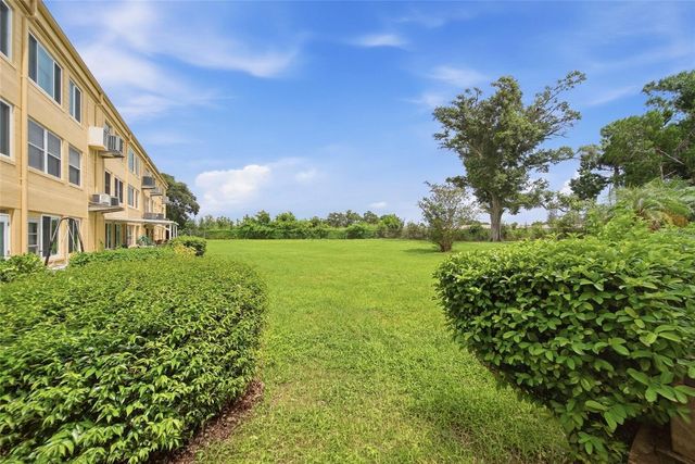 2466 ECUADORIAN WAY 16, Clearwater, FL 33763