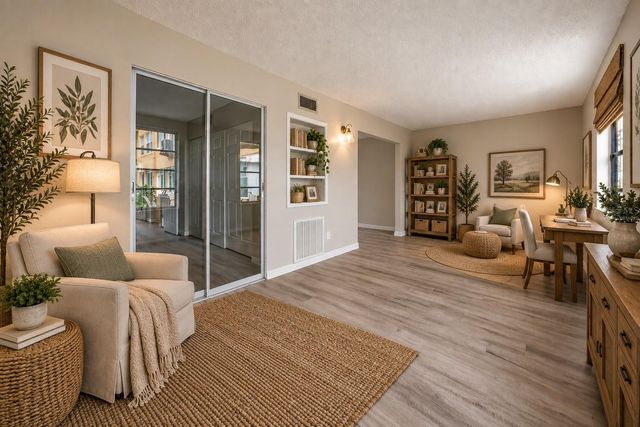 2466 ECUADORIAN WAY 16, Clearwater, FL 33763