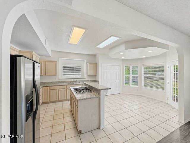 659 JEANNY MARIE Court, El Paso, TX 79932