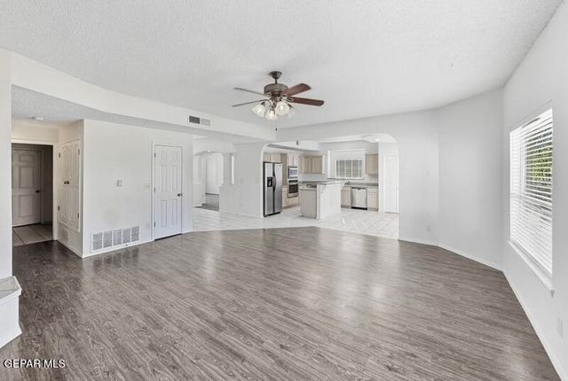659 JEANNY MARIE Court, El Paso, TX 79932