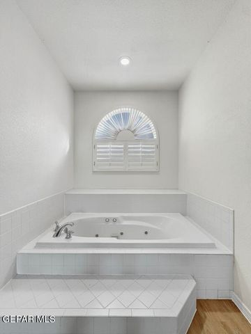 659 JEANNY MARIE Court, El Paso, TX 79932