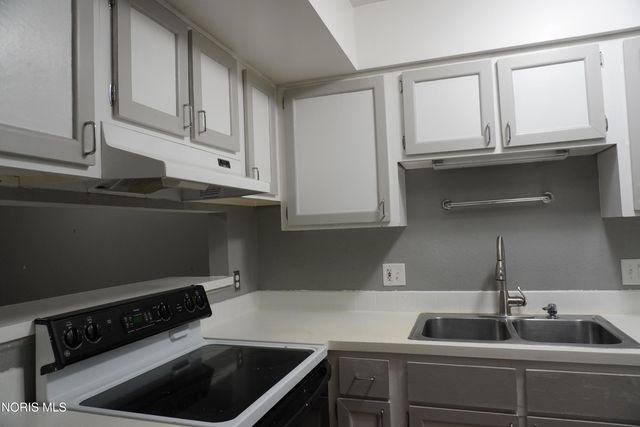 5665 Bernath Court, Toledo, OH 43615