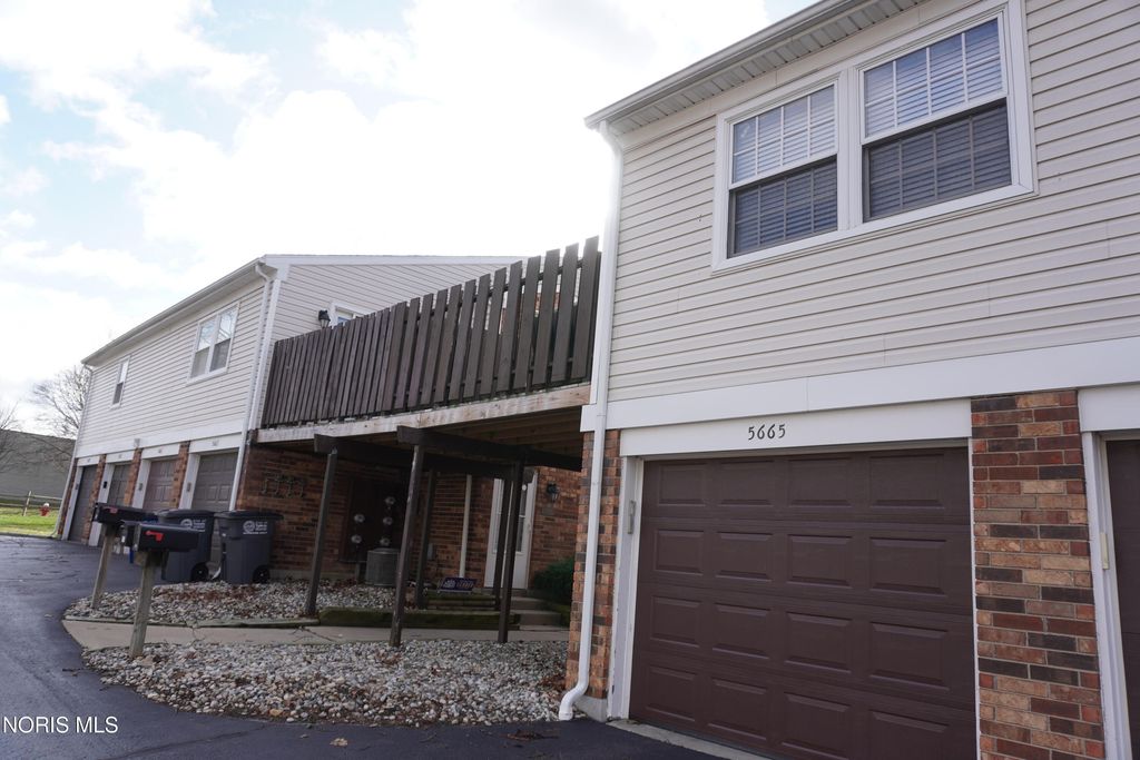 5665 Bernath Court, Toledo, OH 43615