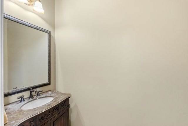 530 WINDING VALLEY LN, Collierville, TN 38017