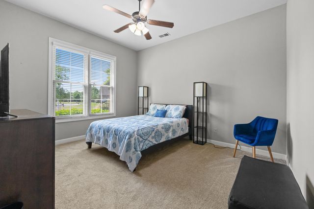530 WINDING VALLEY LN, Collierville, TN 38017