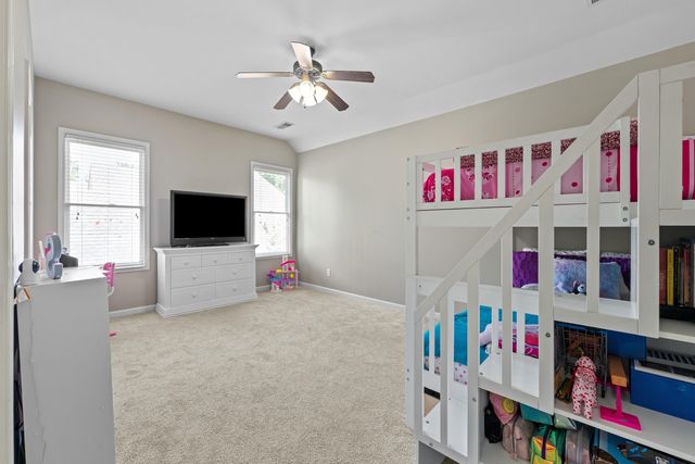 530 WINDING VALLEY LN, Collierville, TN 38017