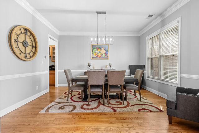 530 WINDING VALLEY LN, Collierville, TN 38017