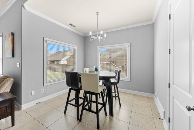 530 WINDING VALLEY LN, Collierville, TN 38017