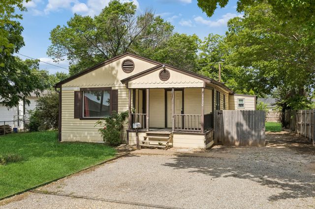 1120 S Pine Street, Grapevine, TX 75050