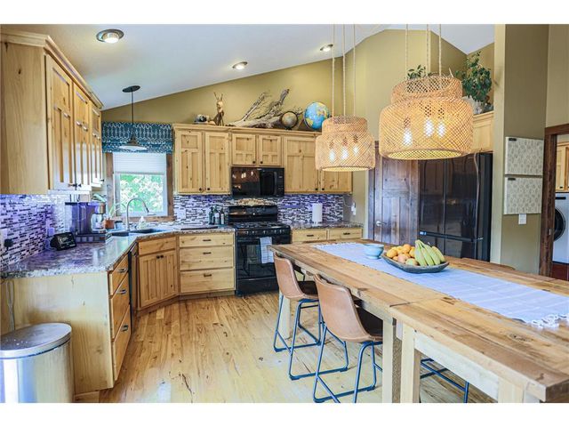 1680 Valley Quail Drive, River Falls, WI 54022