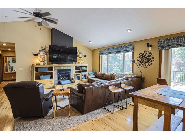 1680 Valley Quail Drive, River Falls, WI 54022