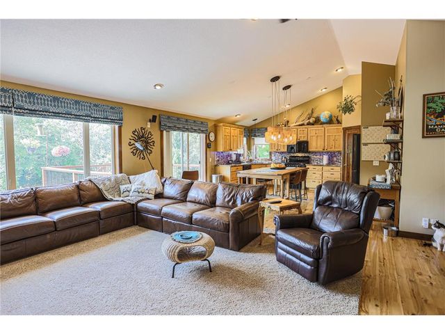1680 Valley Quail Drive, River Falls, WI 54022