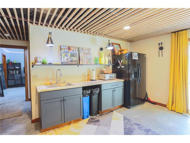 1680 Valley Quail Drive, River Falls, WI 54022