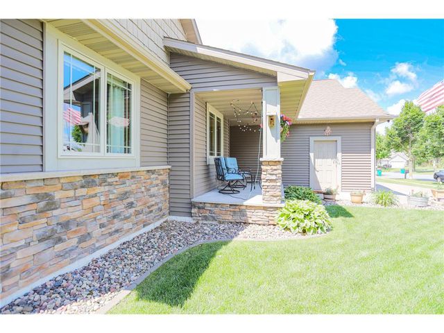 1680 Valley Quail Drive, River Falls, WI 54022