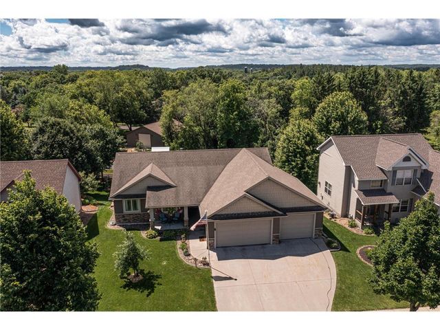 1680 Valley Quail Drive, River Falls, WI 54022