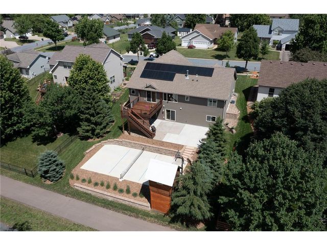 1680 Valley Quail Drive, River Falls, WI 54022