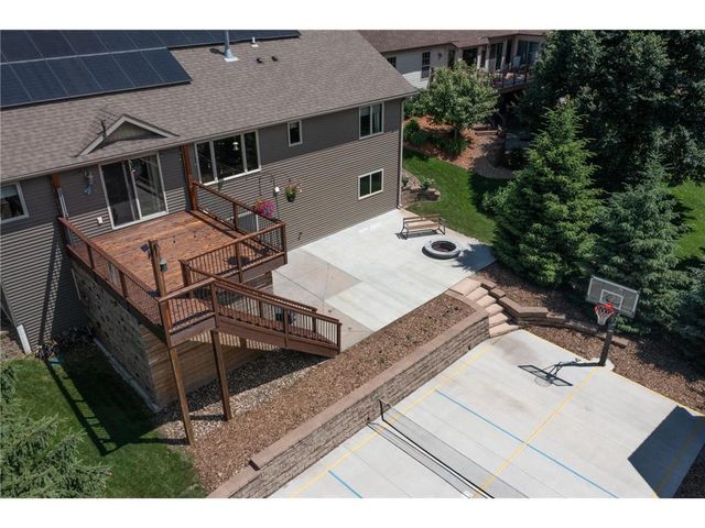 1680 Valley Quail Drive, River Falls, WI 54022