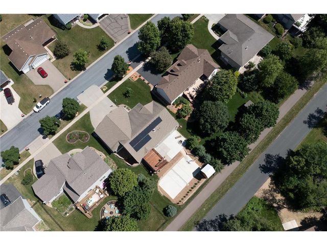 1680 Valley Quail Drive, River Falls, WI 54022