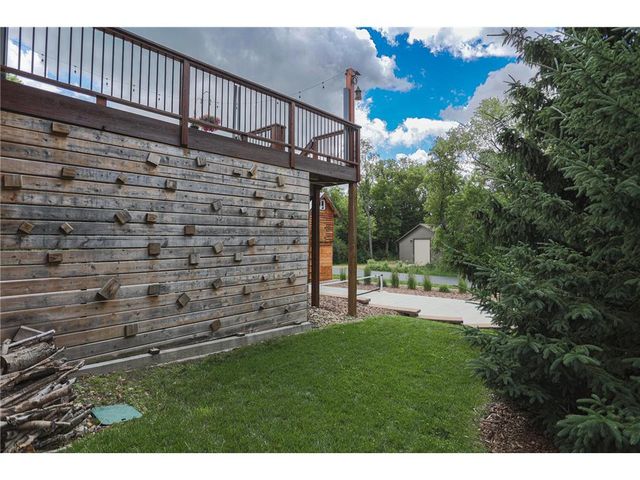 1680 Valley Quail Drive, River Falls, WI 54022