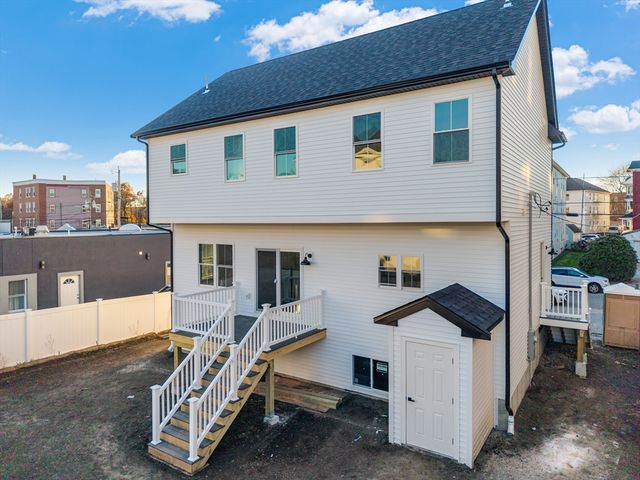 138 Eighteenth St., Fall River, MA 02723