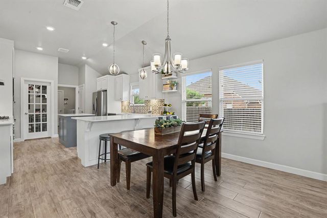 18208 Jimenez Drive, Edmond, OK 73012