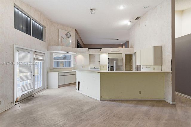 10784 Avenida Santa Ana, Boca Raton, FL 33498