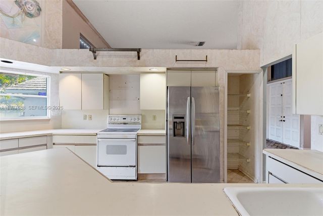 10784 Avenida Santa Ana, Boca Raton, FL 33498