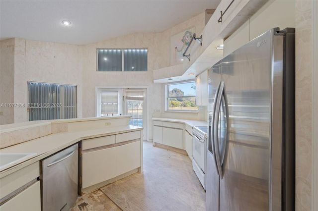 10784 Avenida Santa Ana, Boca Raton, FL 33498