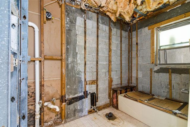 10784 Avenida Santa Ana, Boca Raton, FL 33498