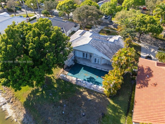 10784 Avenida Santa Ana, Boca Raton, FL 33498