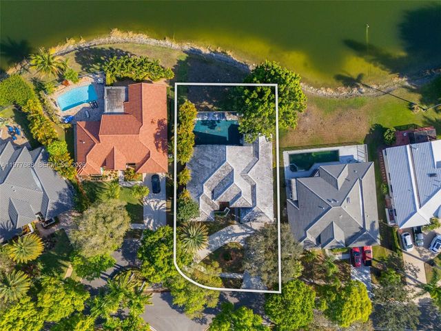 10784 Avenida Santa Ana, Boca Raton, FL 33498