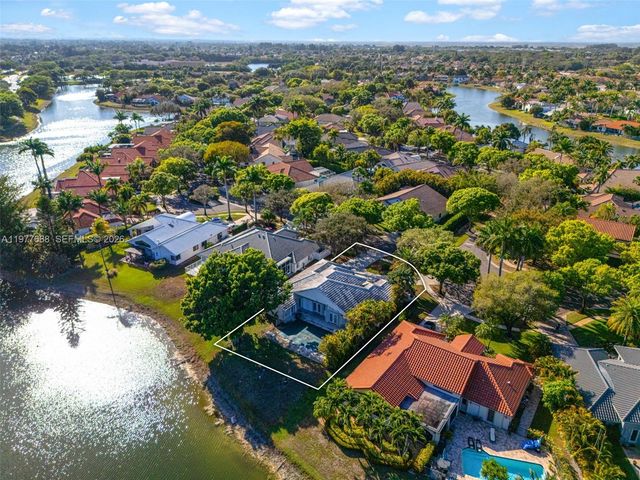 10784 Avenida Santa Ana, Boca Raton, FL 33498