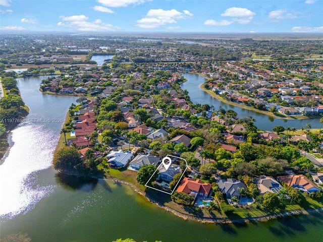 10784 Avenida Santa Ana, Boca Raton, FL 33498