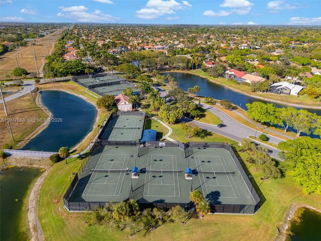 10784 Avenida Santa Ana, Boca Raton, FL 33498