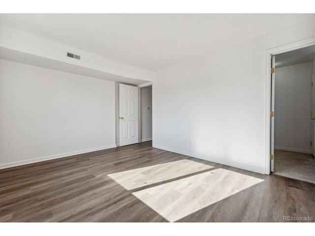 13095 W Cedar Dr 302, Lakewood, CO 80228