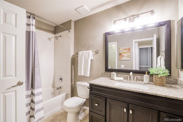 1885 S Quebec Way J104, Denver, CO 80231