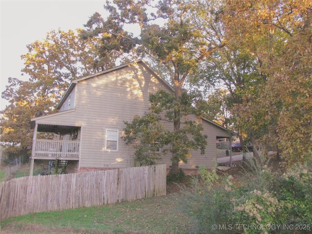 107 E 116th Place, Jenks, OK 74037