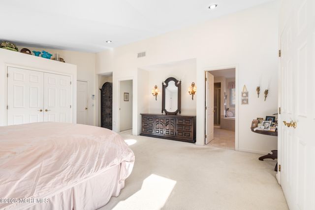 5 Karen Court, West Long Branch, NJ 07764