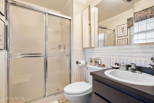 5 Karen Court, West Long Branch, NJ 07764