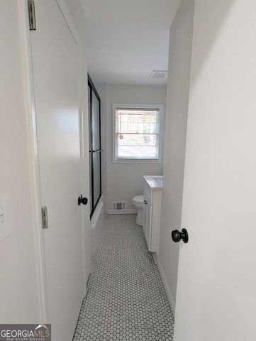 2756 Oldknow Drive NW, Atlanta, GA 30318