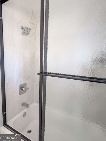 2756 Oldknow Drive NW, Atlanta, GA 30318