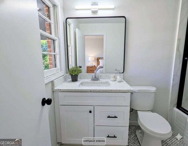 2756 Oldknow Drive NW, Atlanta, GA 30318