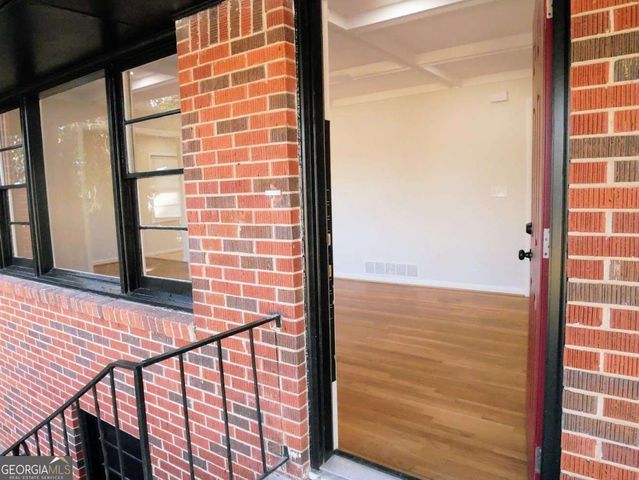 2756 Oldknow Drive NW, Atlanta, GA 30318