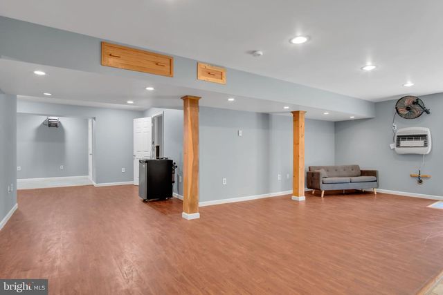 42 RIDGE AVENUE, Carlisle, PA 17013