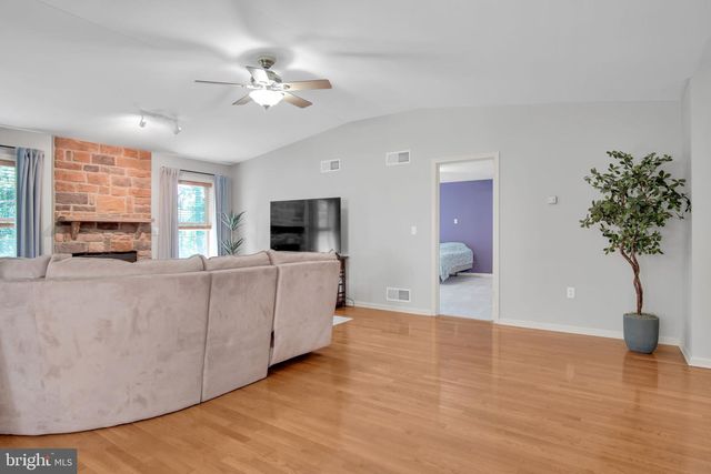 42 RIDGE AVENUE, Carlisle, PA 17013