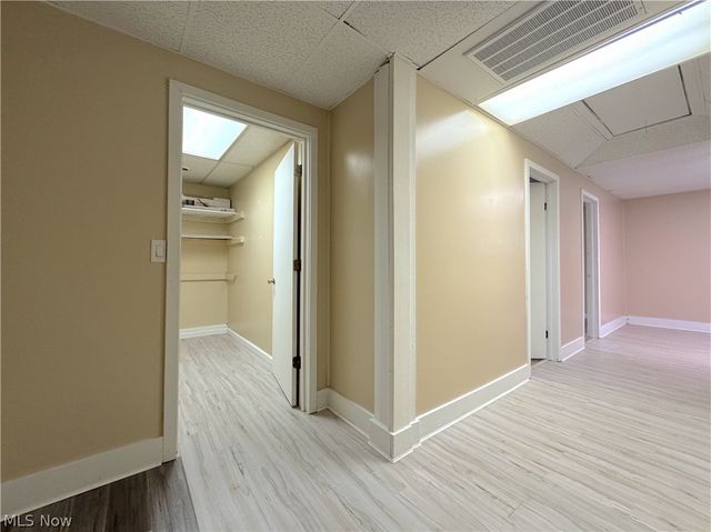 18066 Hillcrest Drive, Lake Milton, OH 44429