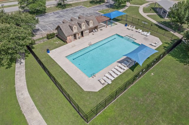1313 Laurelleaf DR, Pflugerville, TX 78660